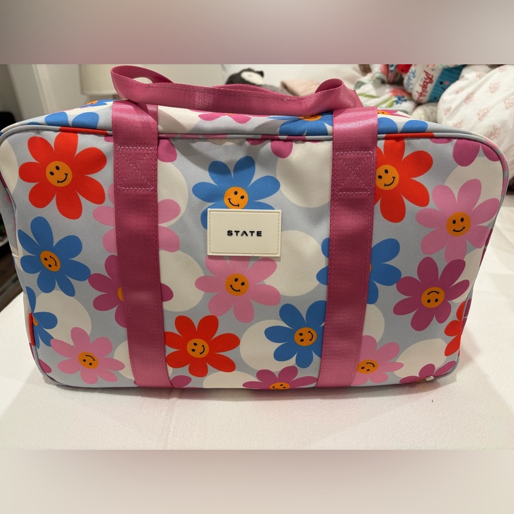 STATE Rockaway Duffle in Daisies Print